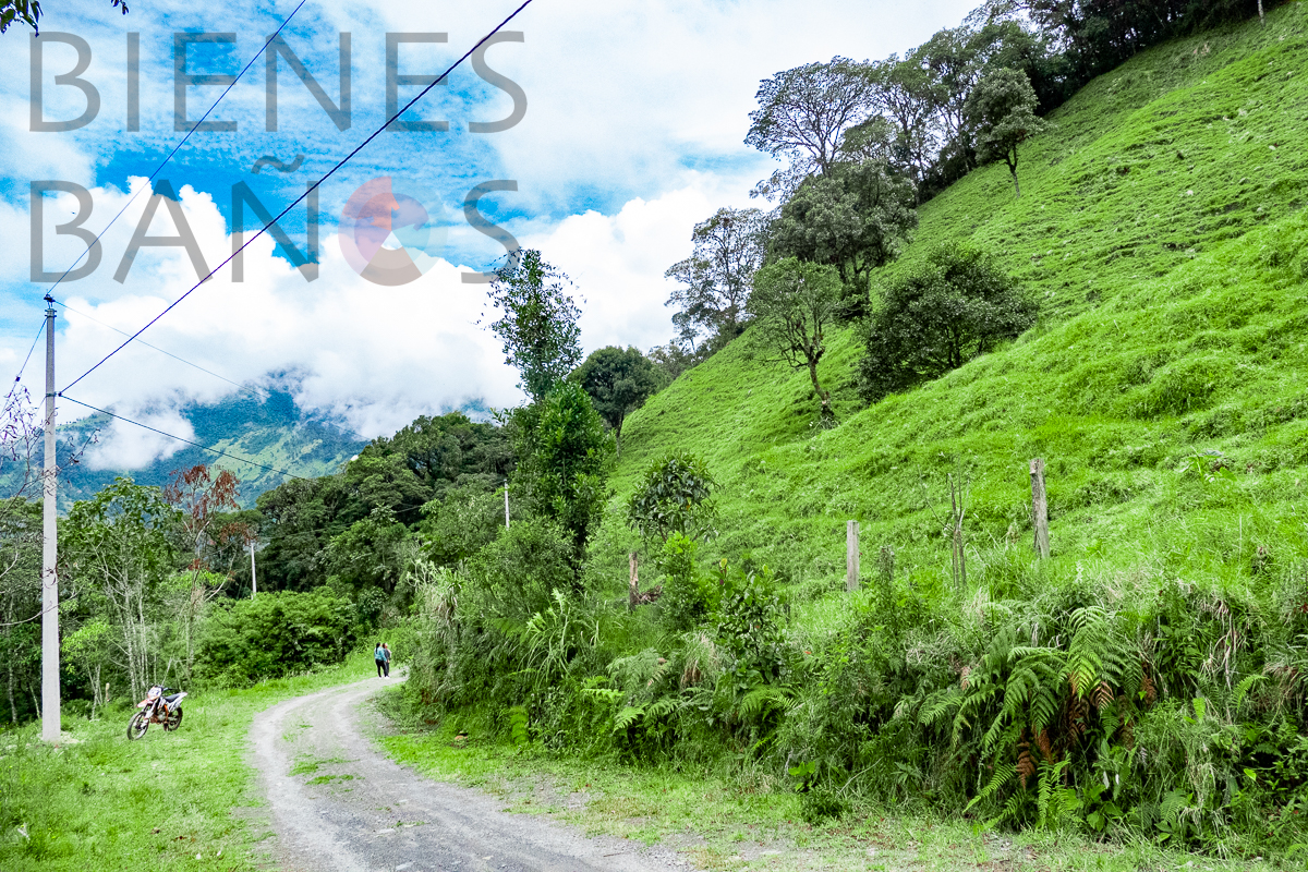 Terreno Extenso en Vizcaya con Espectaculares Vistas